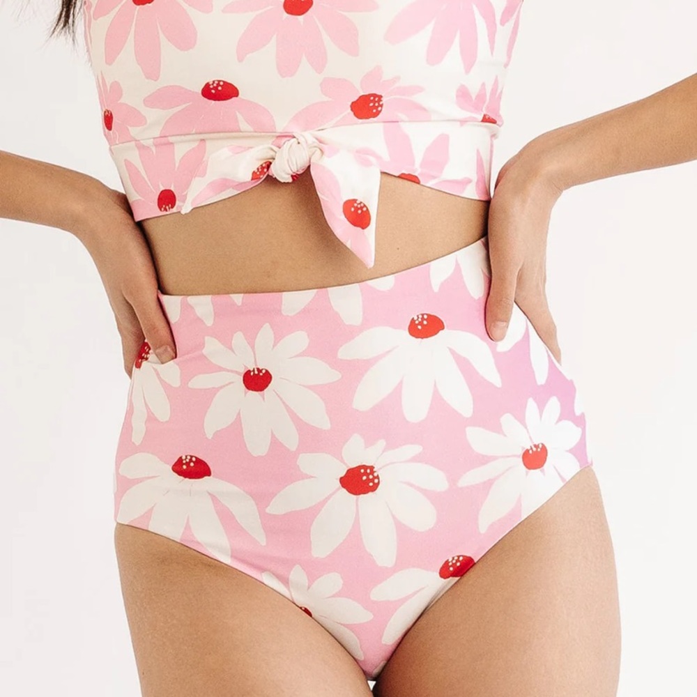 NWT Lime Ricki Bottoms